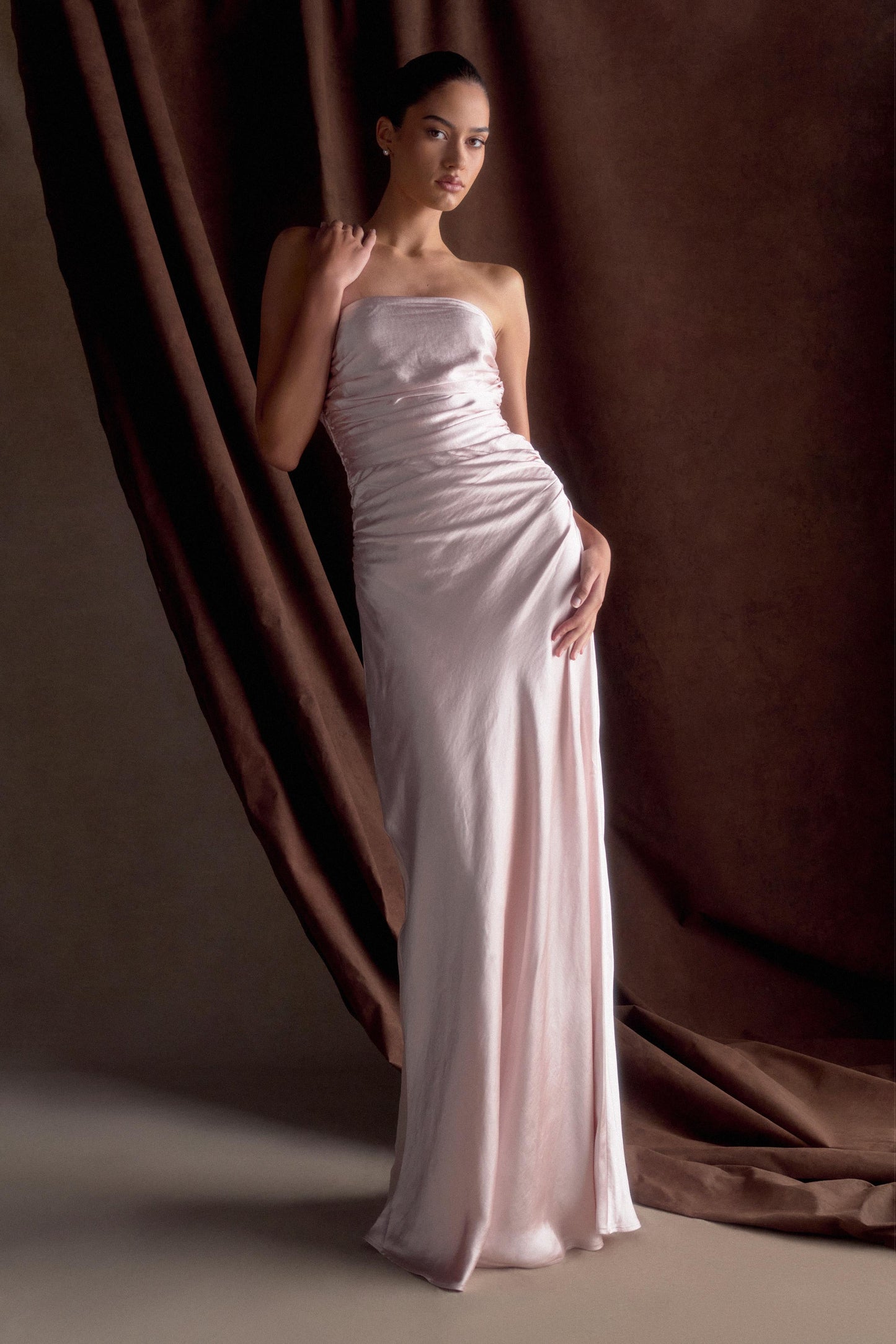 Cedar Strapless Saten Maksi Elbise - Soft Pembe