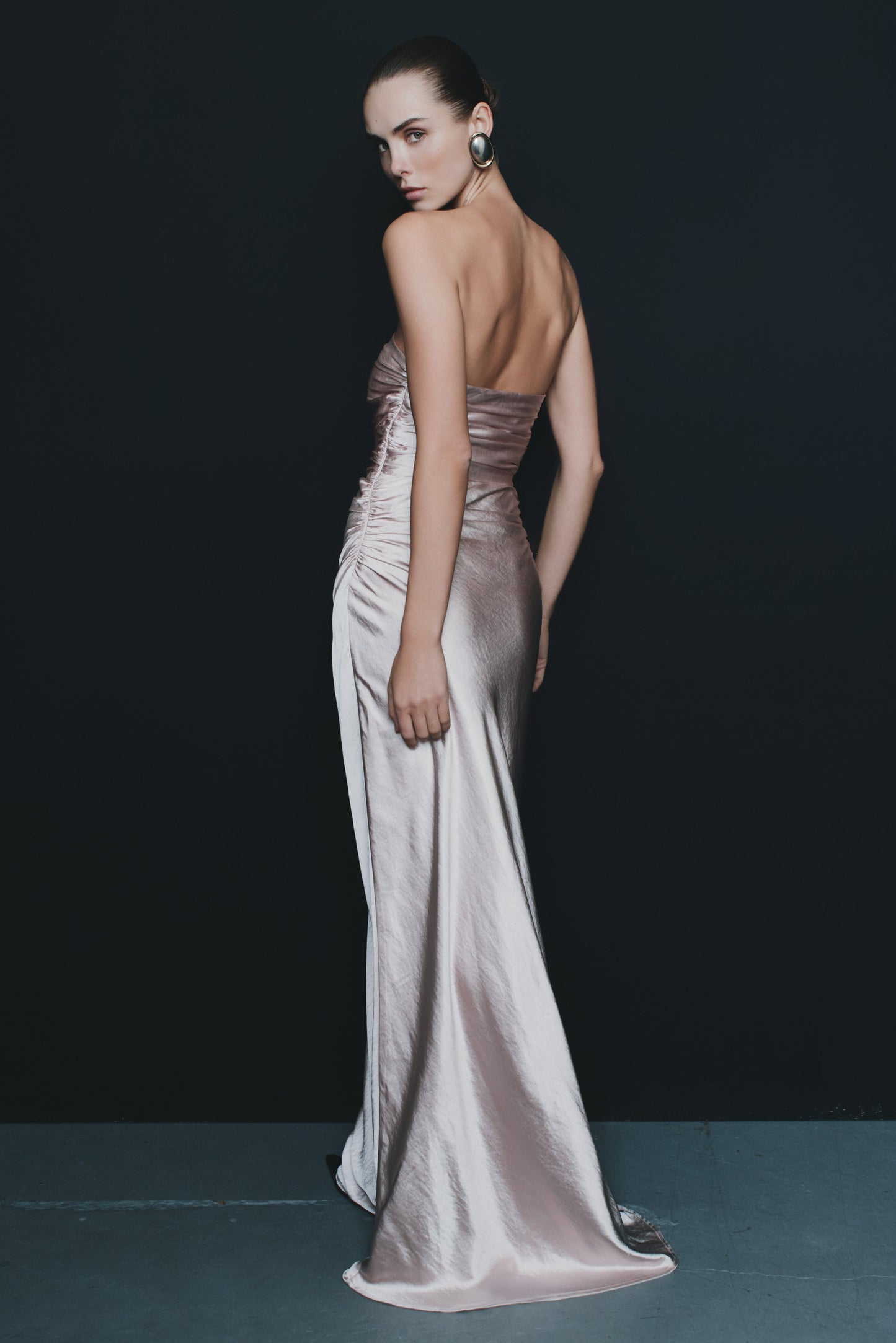 Cedar Strapless Saten Maksi Elbise - Soft Pembe